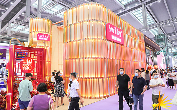 为什么展台布置要选白光？3大数据解析色彩还原度